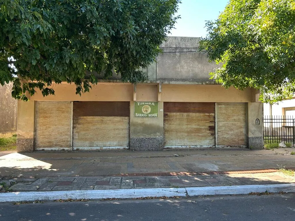 Local comercial y Casa Av. Córdoba 251